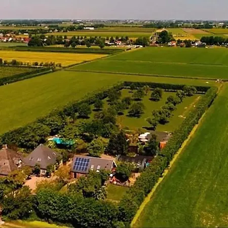Nelly's * Wijdenes